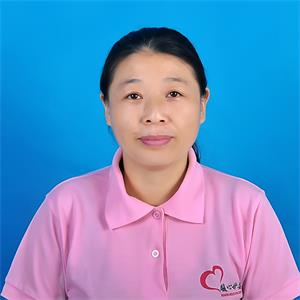 高級(jí)育嬰師——程艷萍