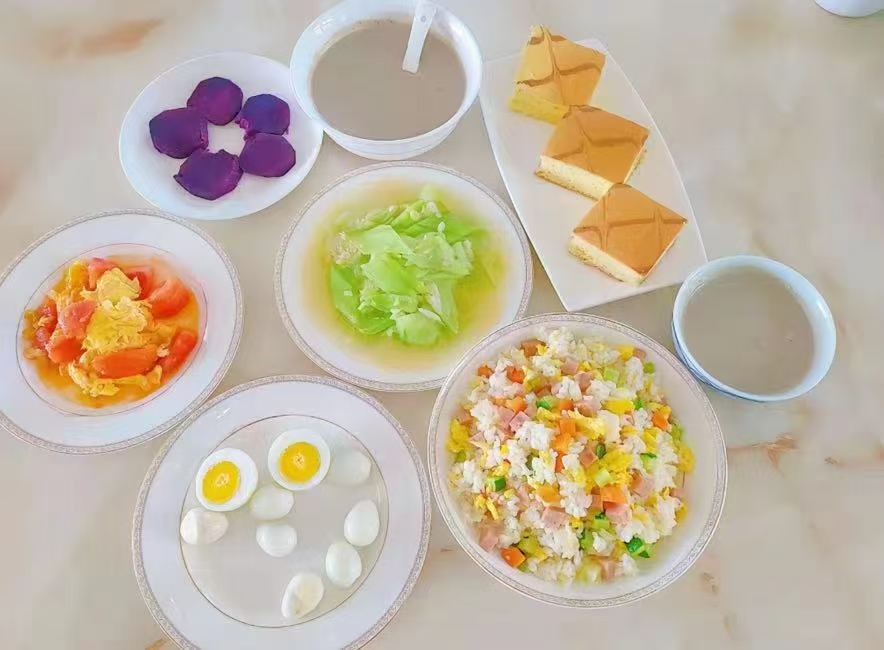 4個月的寶寶添加什么輔食，不能吃什么輔食？