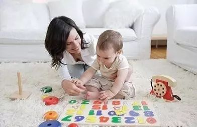 育兒各階段早教護(hù)理指南