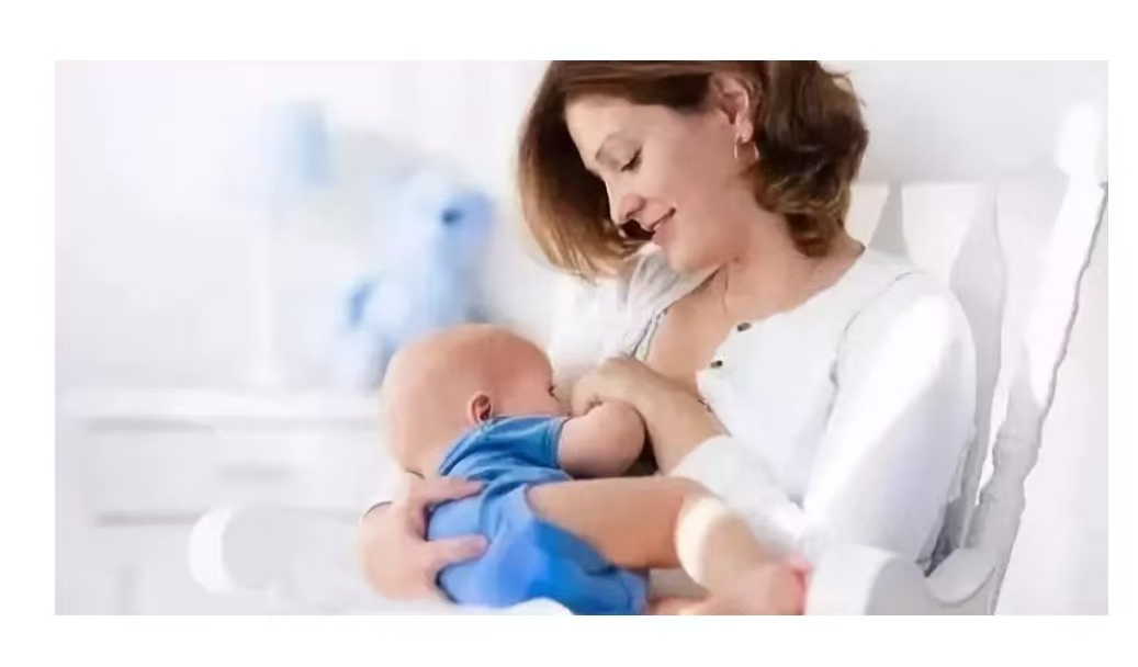 回奶后乳房反復(fù)出現(xiàn)硬塊？警惕“回乳型乳腺炎”，別再硬扛了！